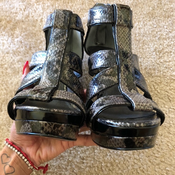 Brand new Nine West Flasho Sandals - Picture 3 of 7